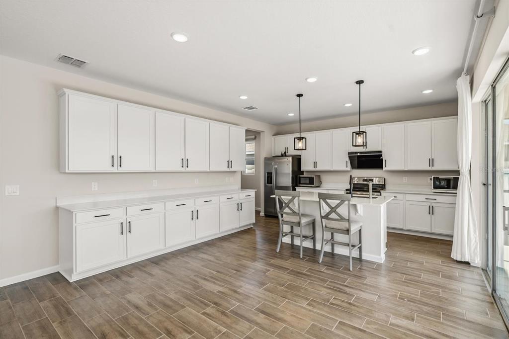3657 SUBLETT LOOP, TAVARES, FL — photo 3 of 30
