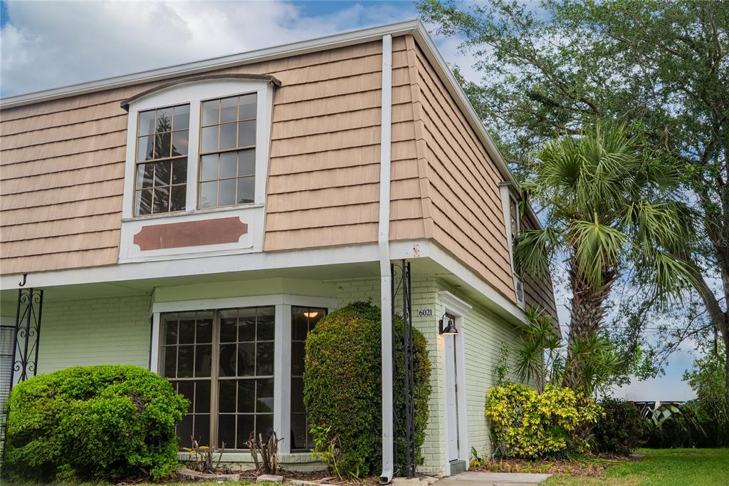 6021 VILLAGE CIRCLE UNIT 6021