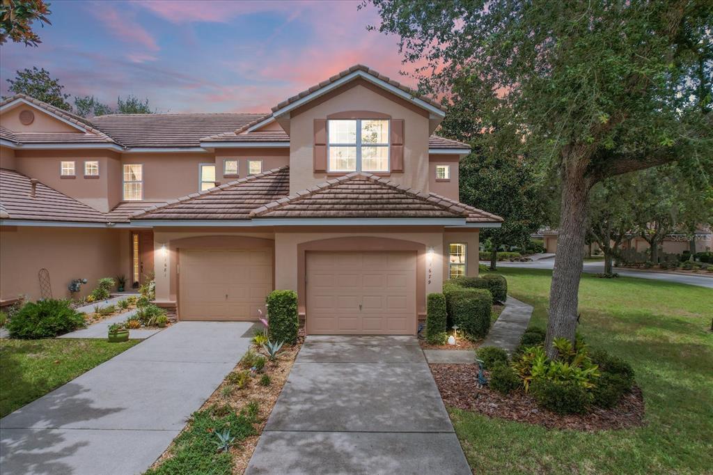 1679 W SPRING MEADOW LOOP