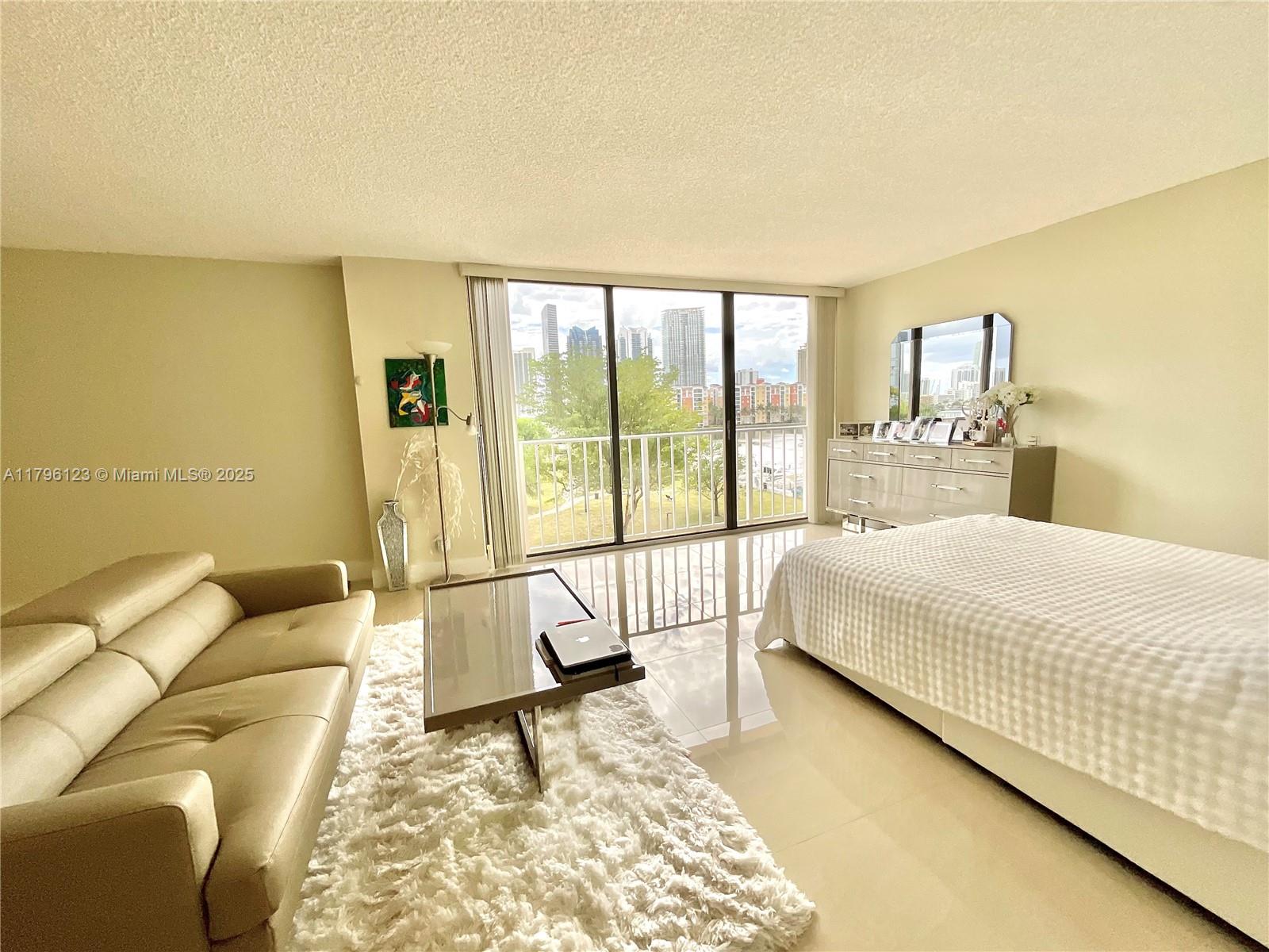290 174th St # 515, Sunny Isles Beach FL 33160