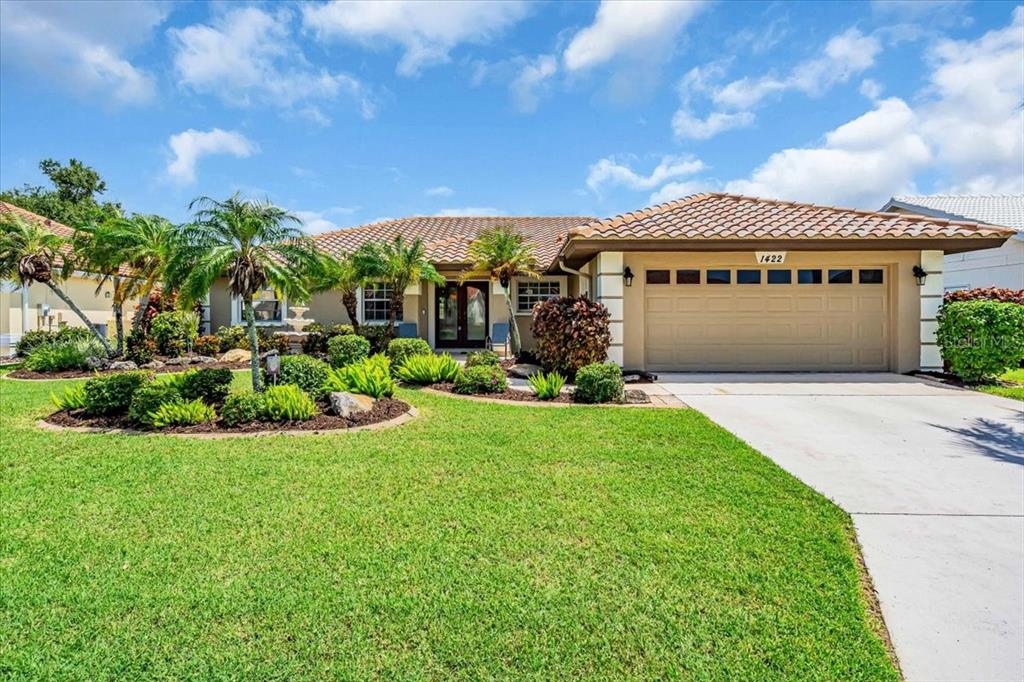 1422 QUAIL LAKE DRIVE