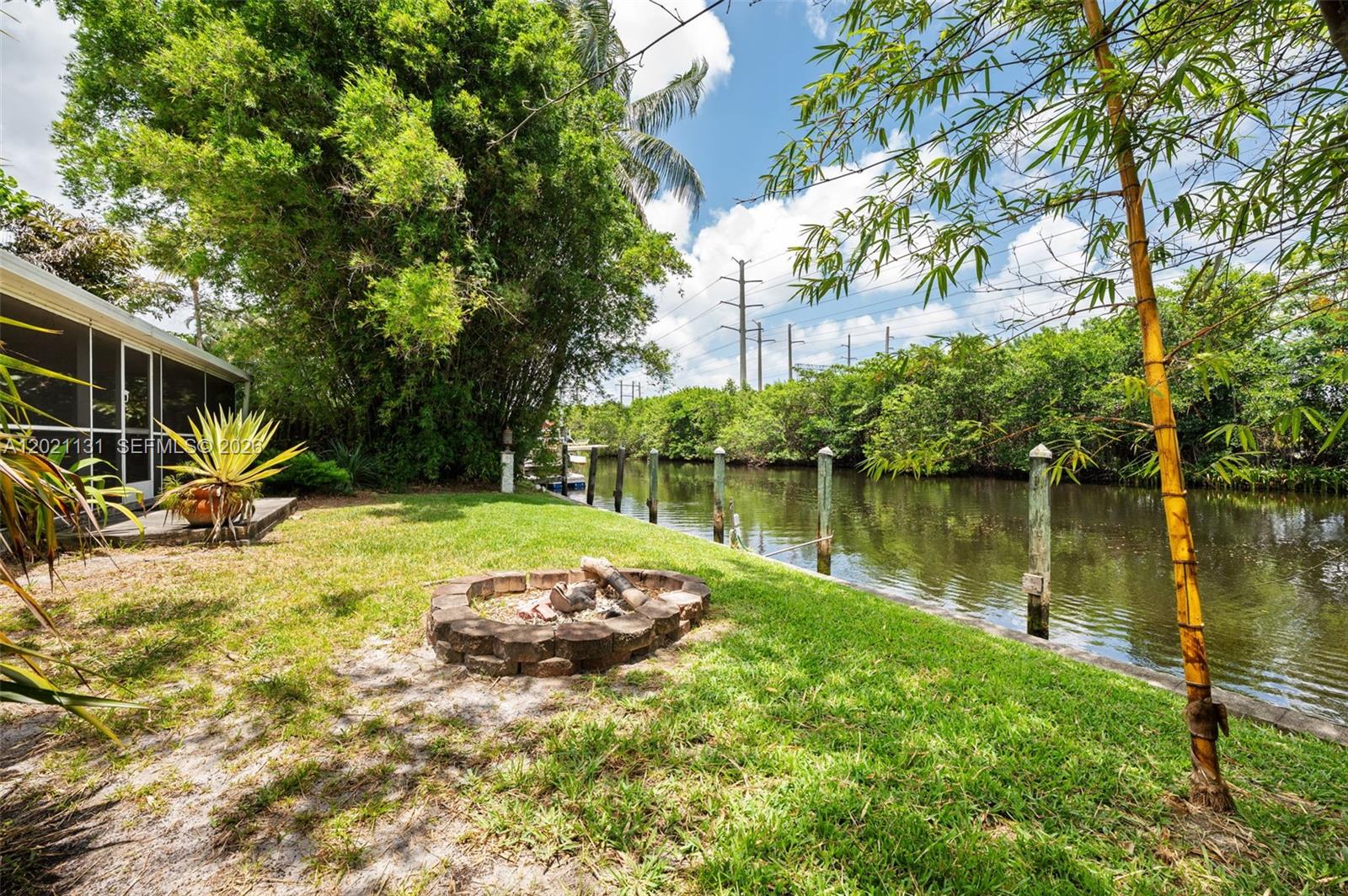 4512 SW 37th Ave, Dania Beach FL 33312