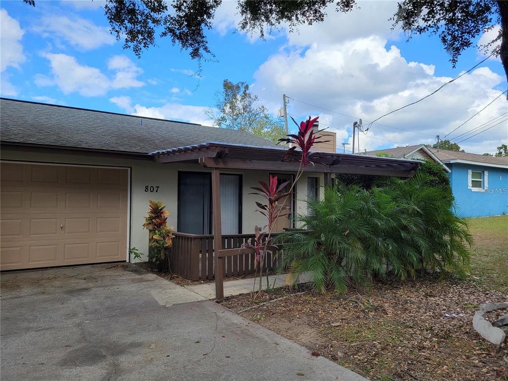 807 MCLAIN COURT