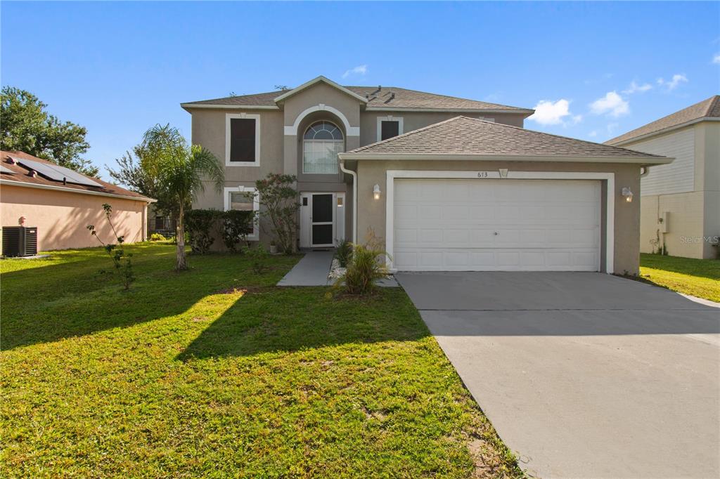 613 NOTRE DAME WAY