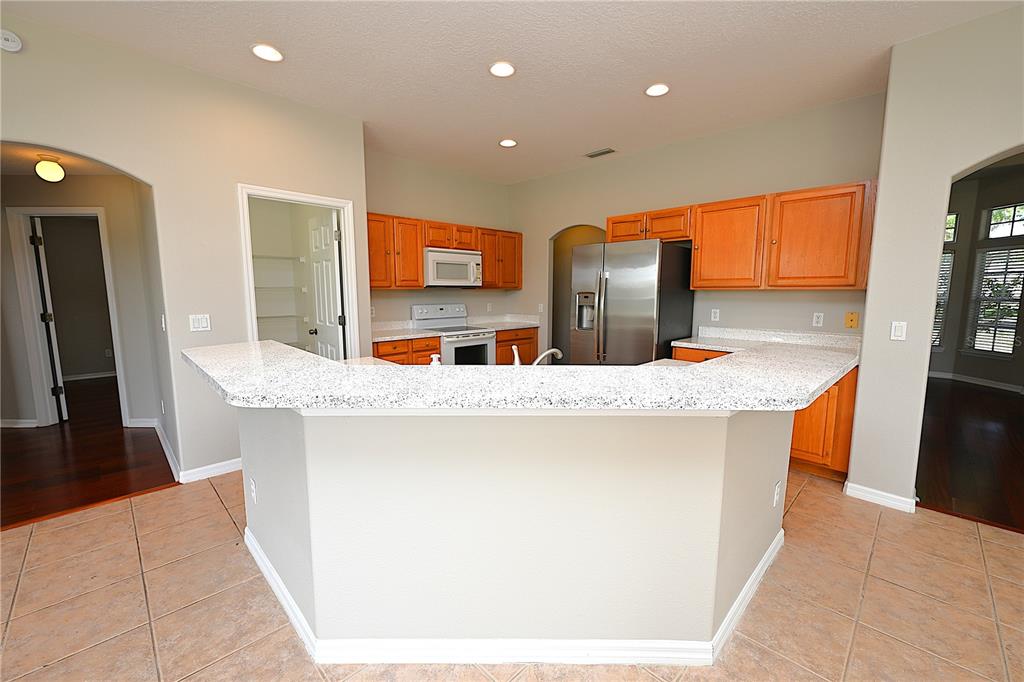 125 COSTA LOOP, AUBURNDALE, FL — photo 4 of 30