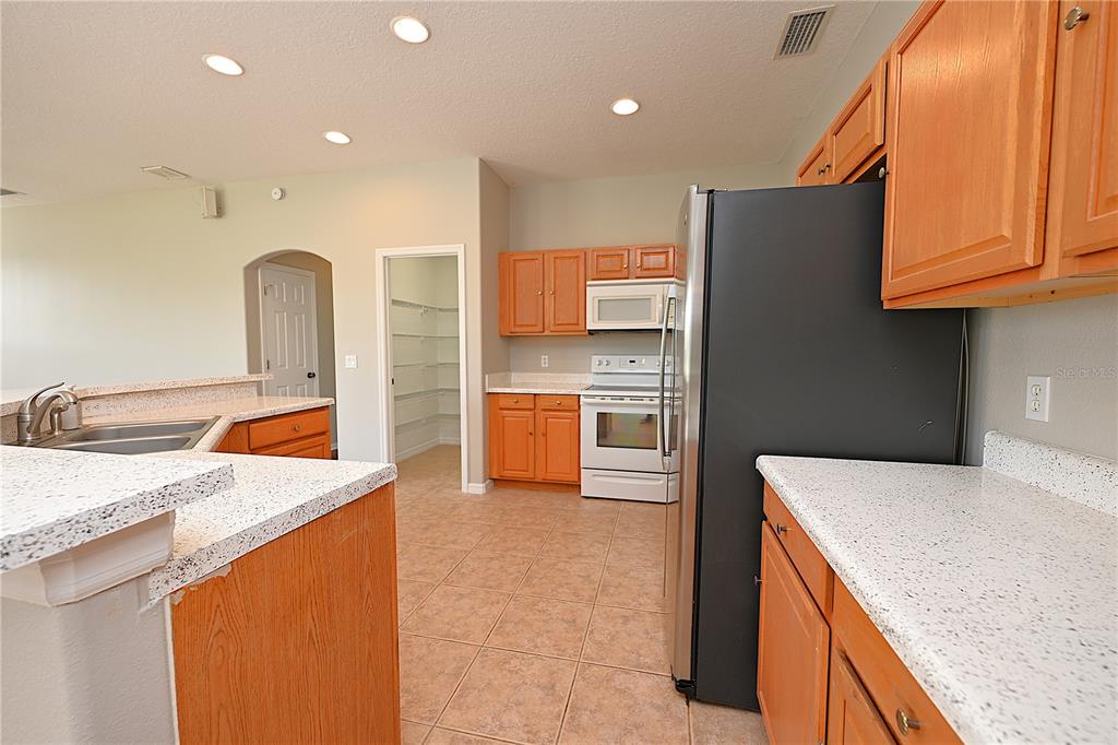 125 COSTA LOOP, AUBURNDALE, FL — photo 5 of 30