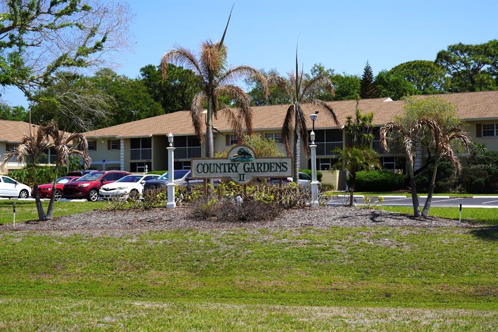1664 SUNNY BROOK LANE NE UNIT 103