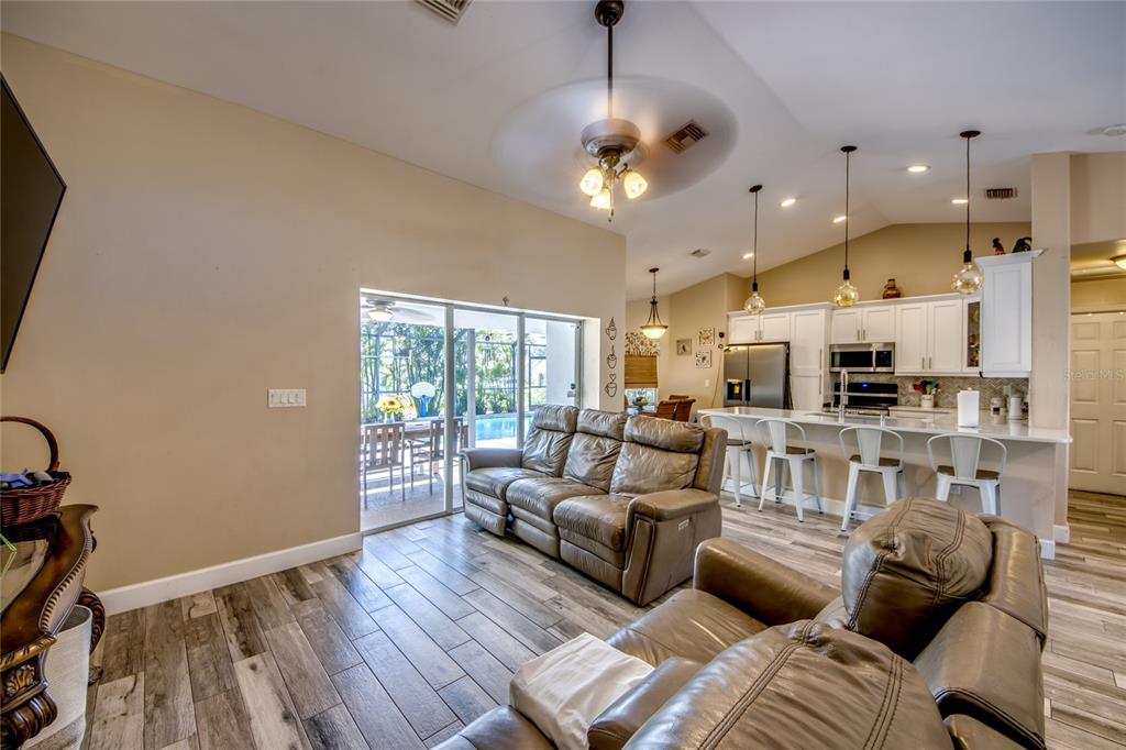 2613 SW 7TH PLACE, CAPE CORAL, FL — photo 3 of 30