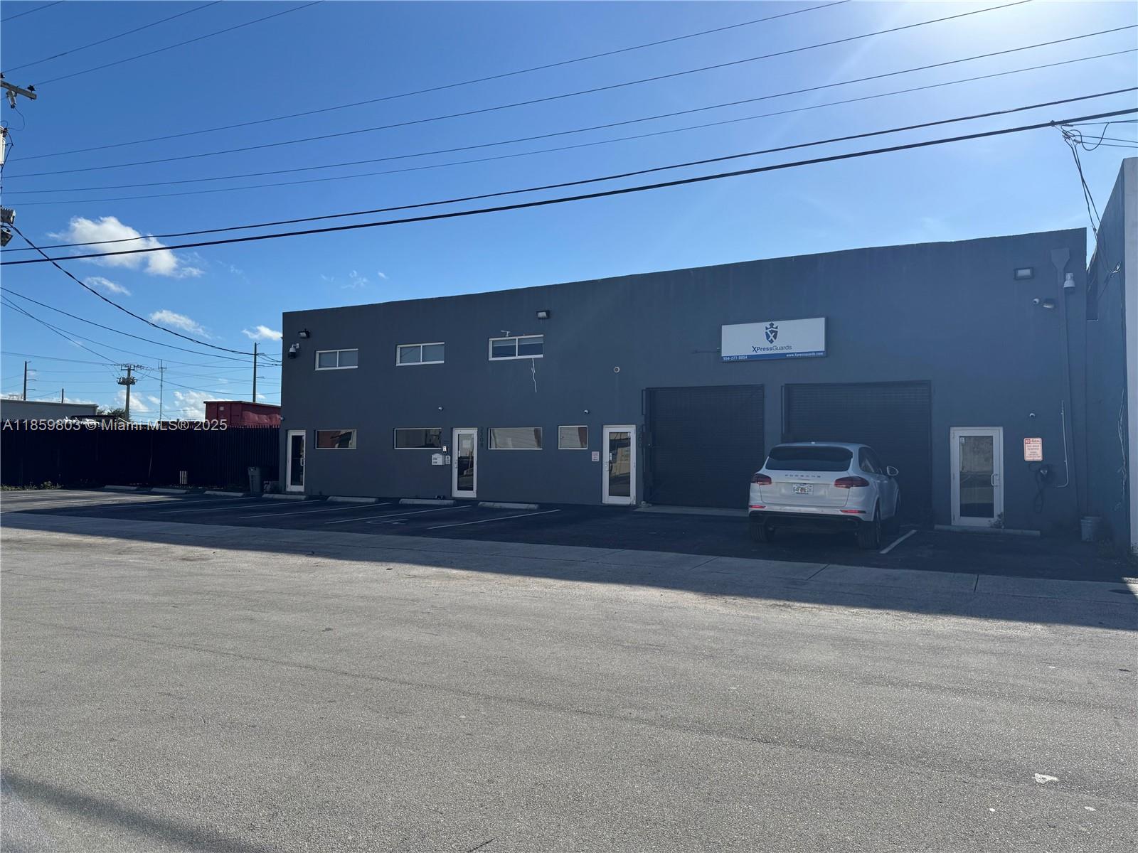 2200 SW 59th Ave, West Park FL 33023