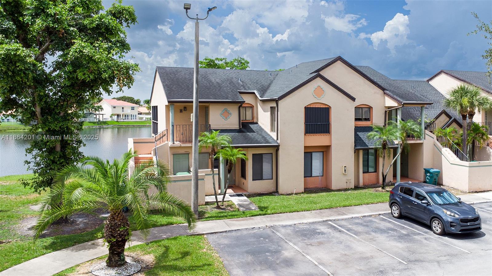 8250 NW 191st St # D, Hialeah FL 33015