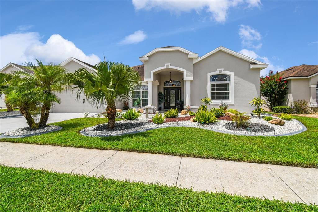 325 PRESTWICK DRIVE