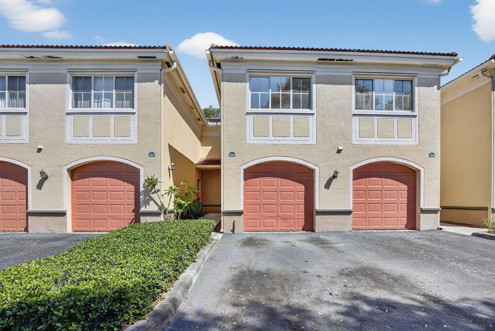 2486 Centergate Drive # 204, Miramar FL 33025