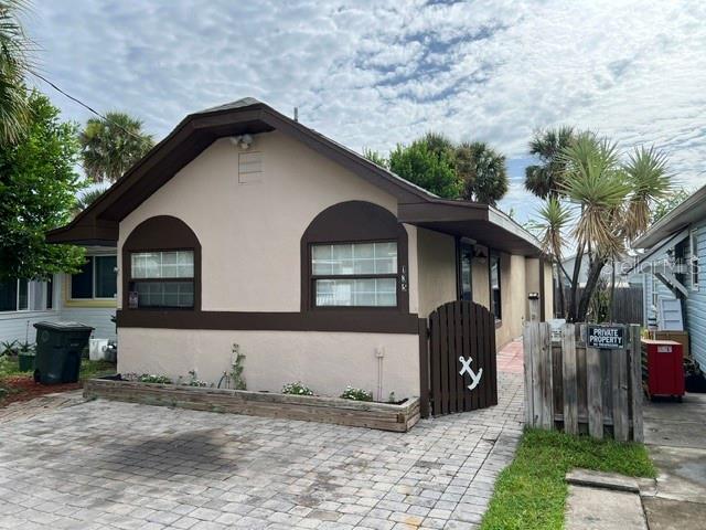 135 S HOLLYWOOD AVENUE