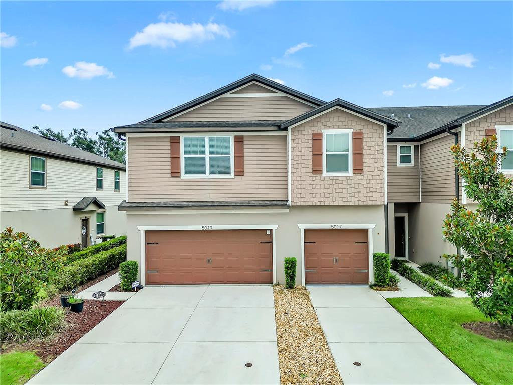 5019 BLUE LATAN LANE