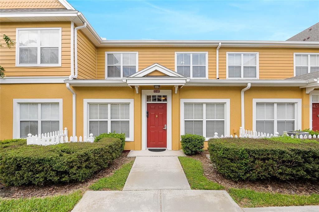2624 LODI CIRCLE UNIT 12-105