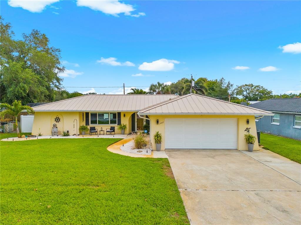 1467 CAMBRIDGE DRIVE