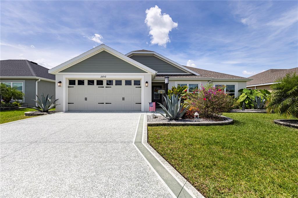 2810 NAVY HILL CIRCLE