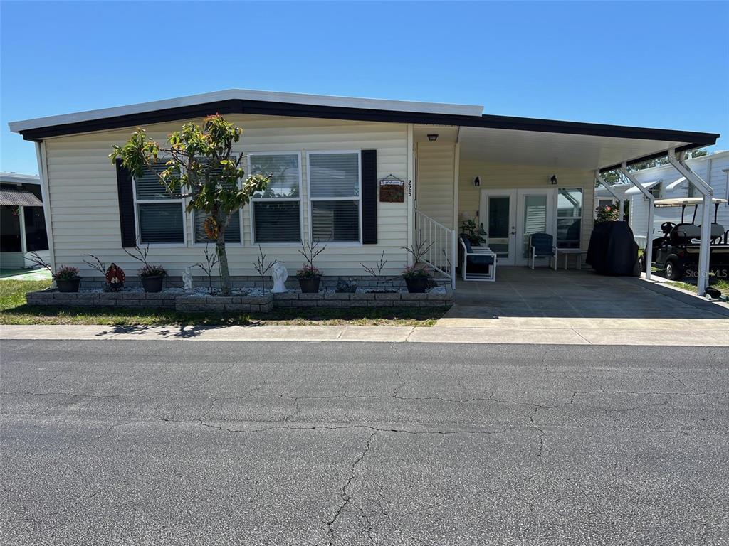 225 ROYAL PALM CIRCLE