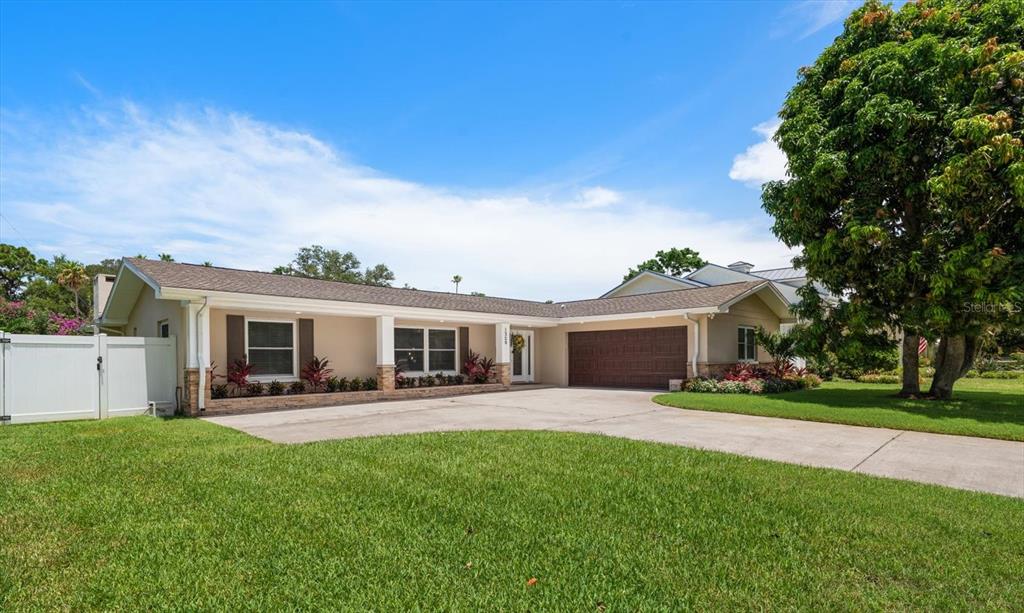 1320 GOLF VIEW DRIVE