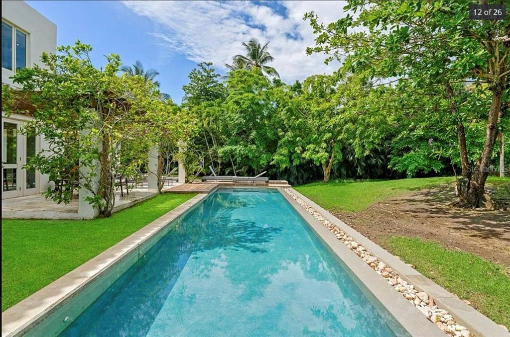 121 DORADO BEACH EAST