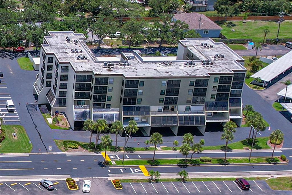 9860 62ND TERRACE N UNIT 1047