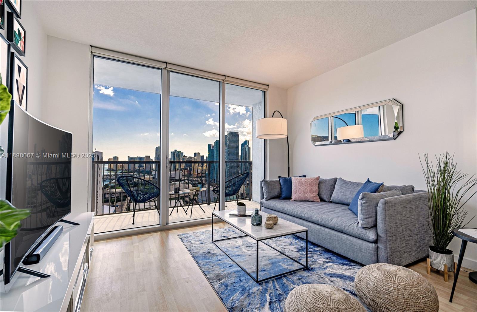 1750 N Bayshore Dr # 3906, Miami FL 33132