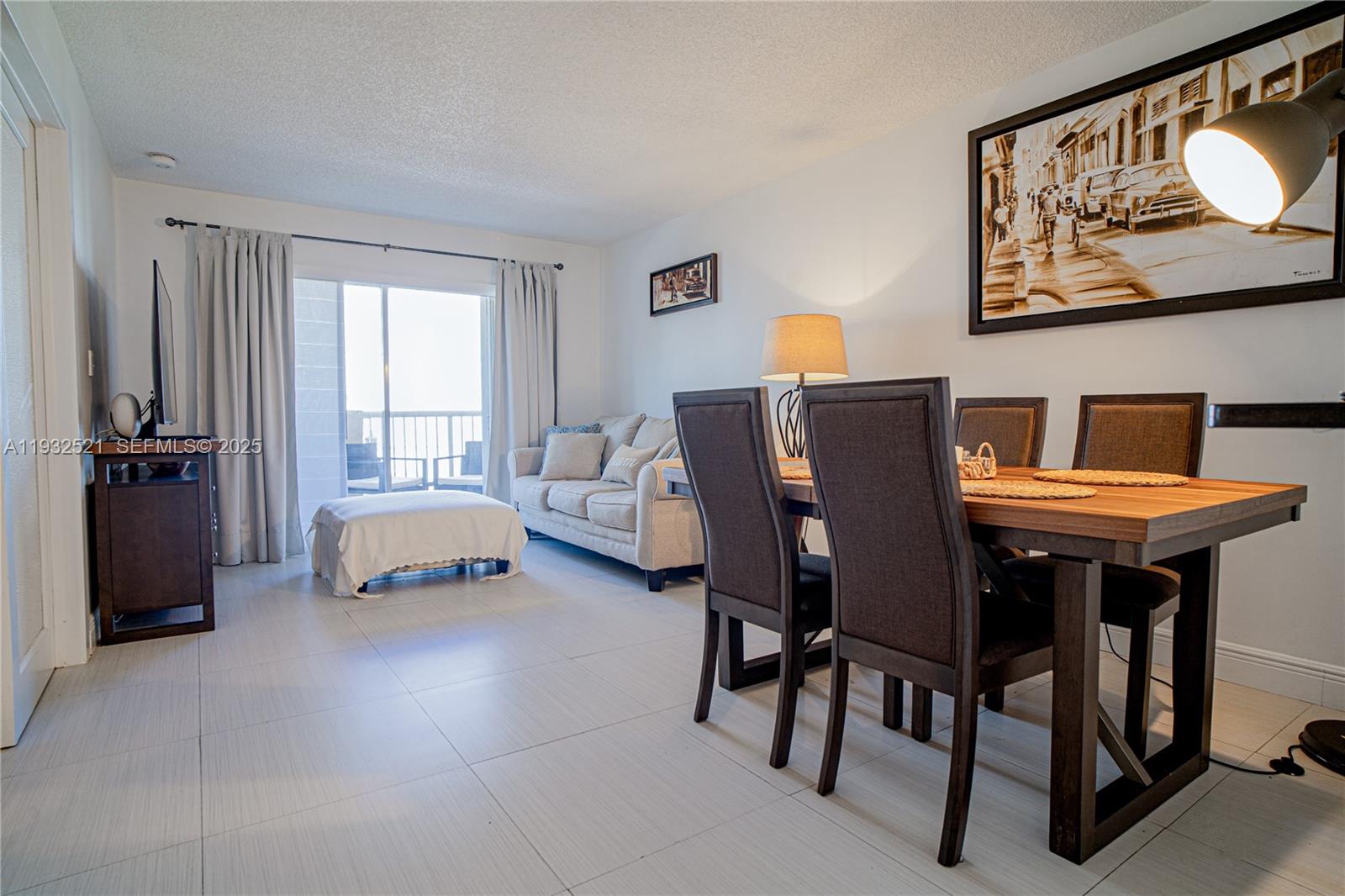 6801 Harding Ave # 301, Miami Beach FL 33141