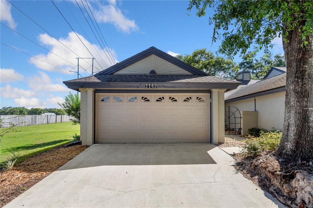 1147 MAPLE CREEK COURT