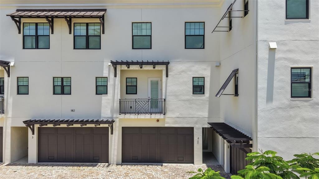 182 BRIGHTWATER DRIVE UNIT 4