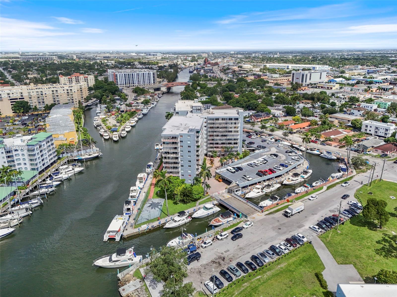 1800 NW 24 ave # 1019, Miami FL 33125