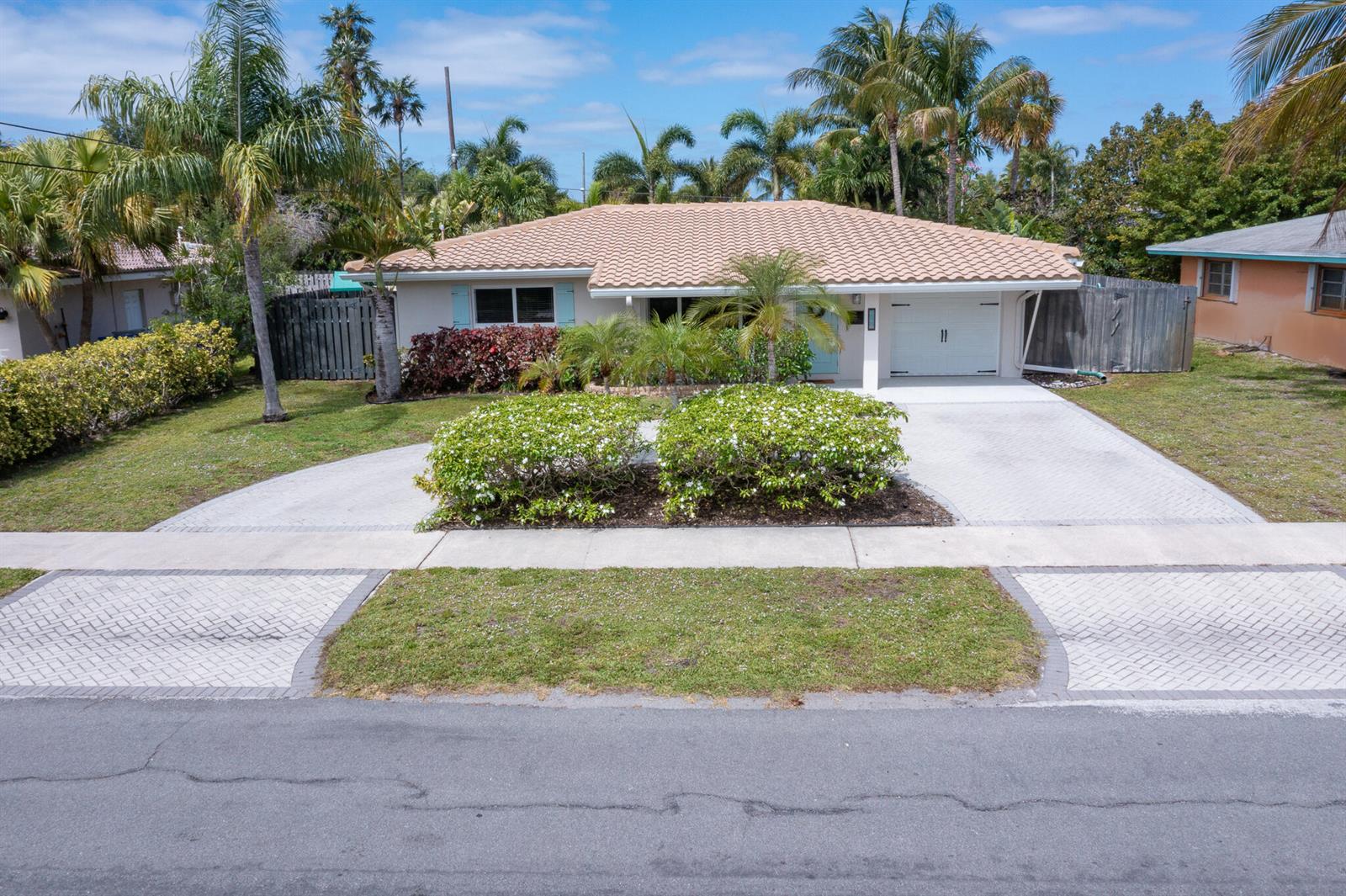 421 SE 4th Terrace, Pompano Beach FL 33060