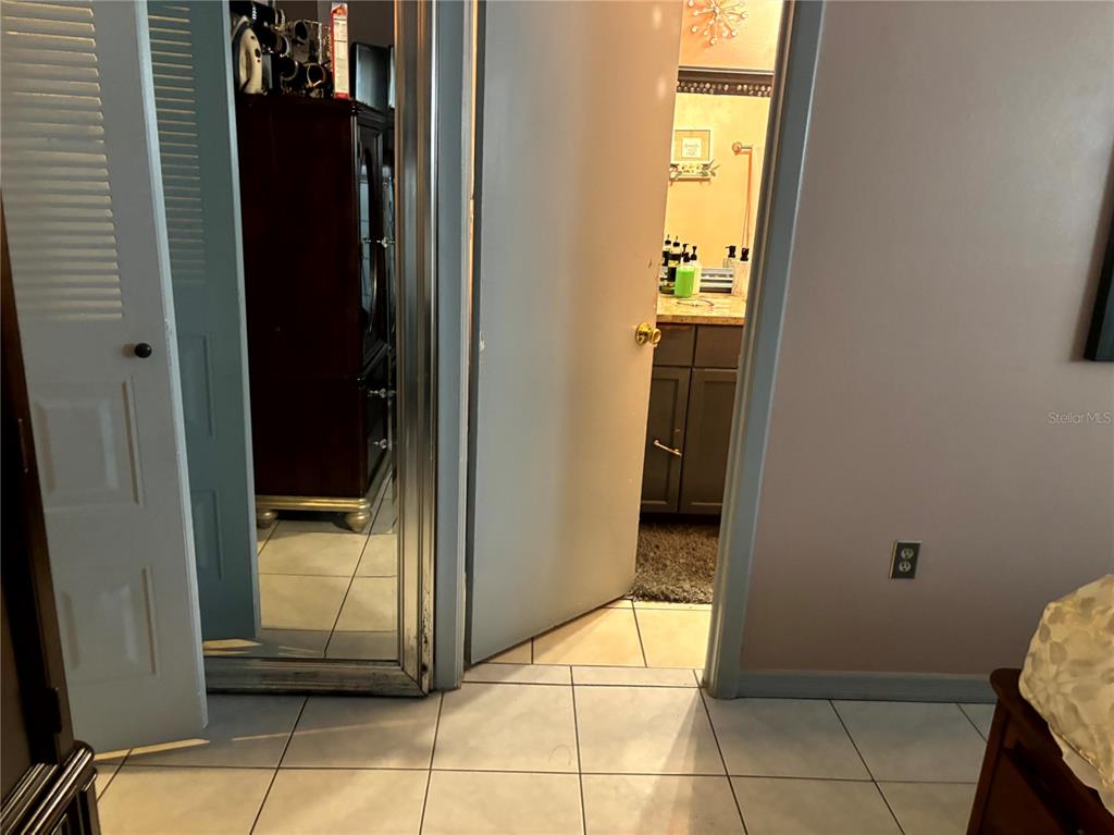 1312 FOXBORO DR., BRANDON, FL — photo 3 of 17
