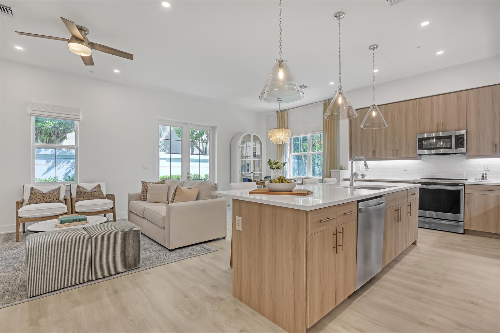109 Royal Palm Circle, Tequesta FL 33469