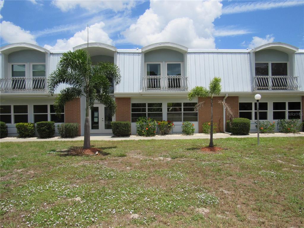 22333 EDGEWATER DRIVE UNIT D-5