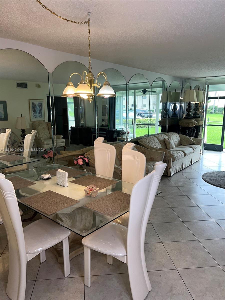 9720 S Hollybrook Lake Dr # 101, Pembroke Pines FL 33025