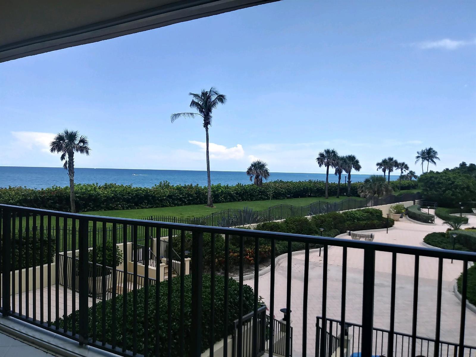 200 Ocean Trail Way # 109, Jupiter FL 33477