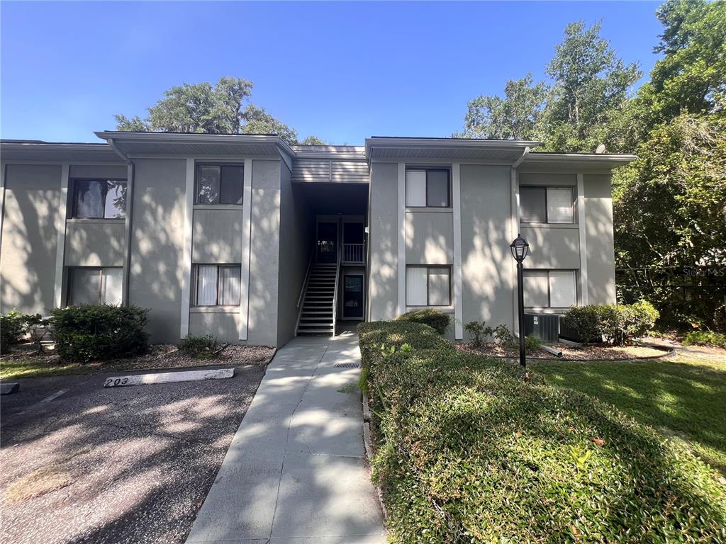 302 PALM COAST PARKWAY NE UNIT 204