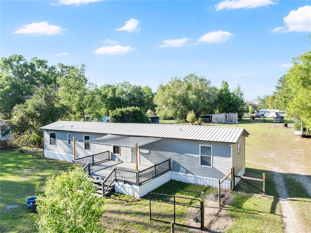 37135 PAULS DRIVE