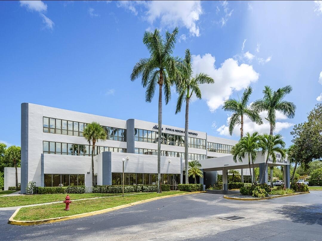 4700 N Congress Avenue # 305, West Palm Beach FL 33407