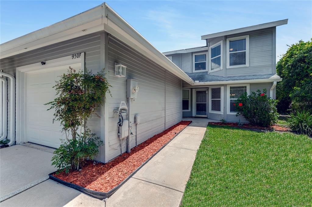 950 VANESSA COURT UNIT F