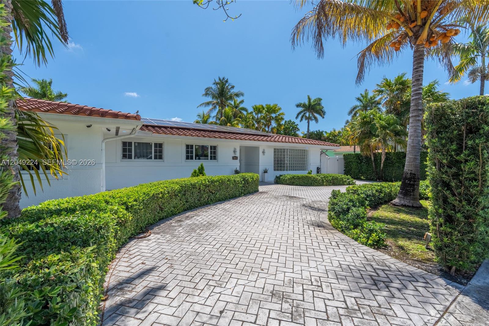 20235 Highland Lakes Blvd, Miami FL 33179