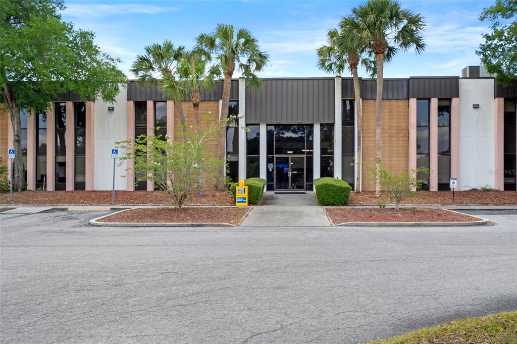 1624 N MEADOWCREST BOULEVARD UNIT 3