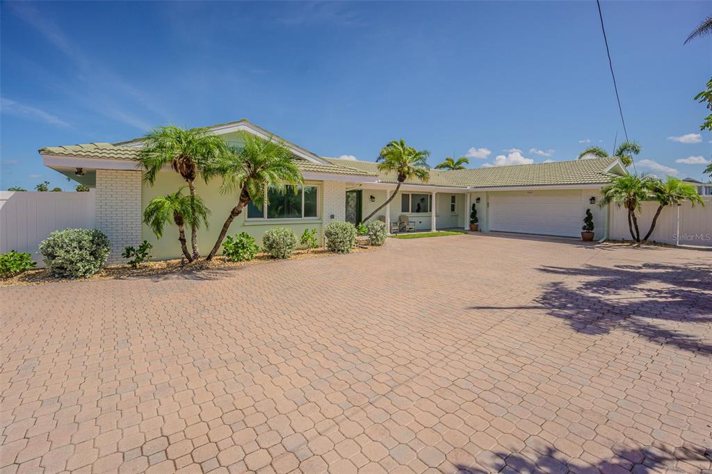 5950 BIKINI WAY N