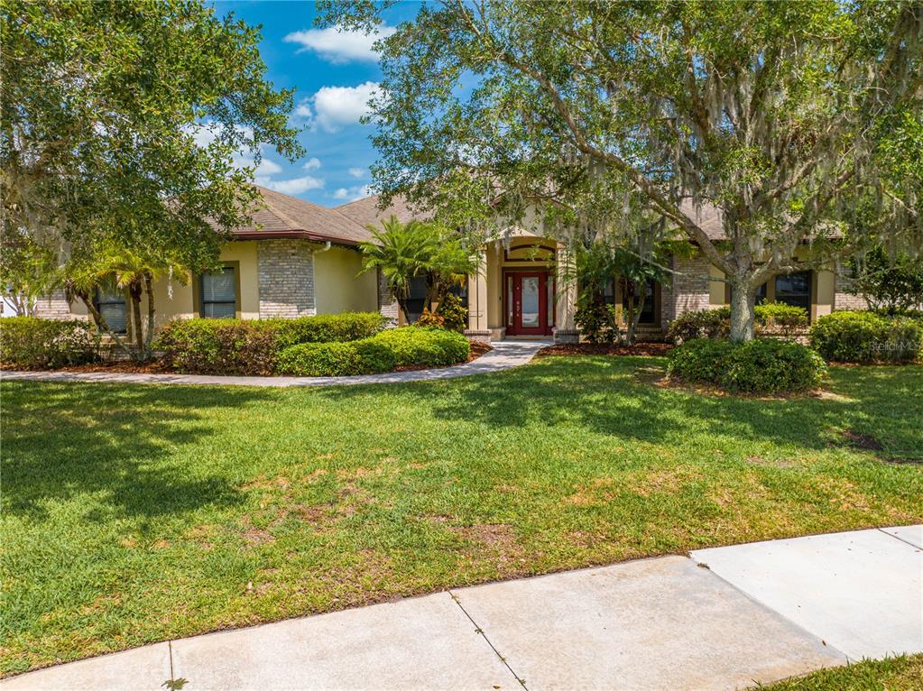 3551 BUCKINGHAM COURT