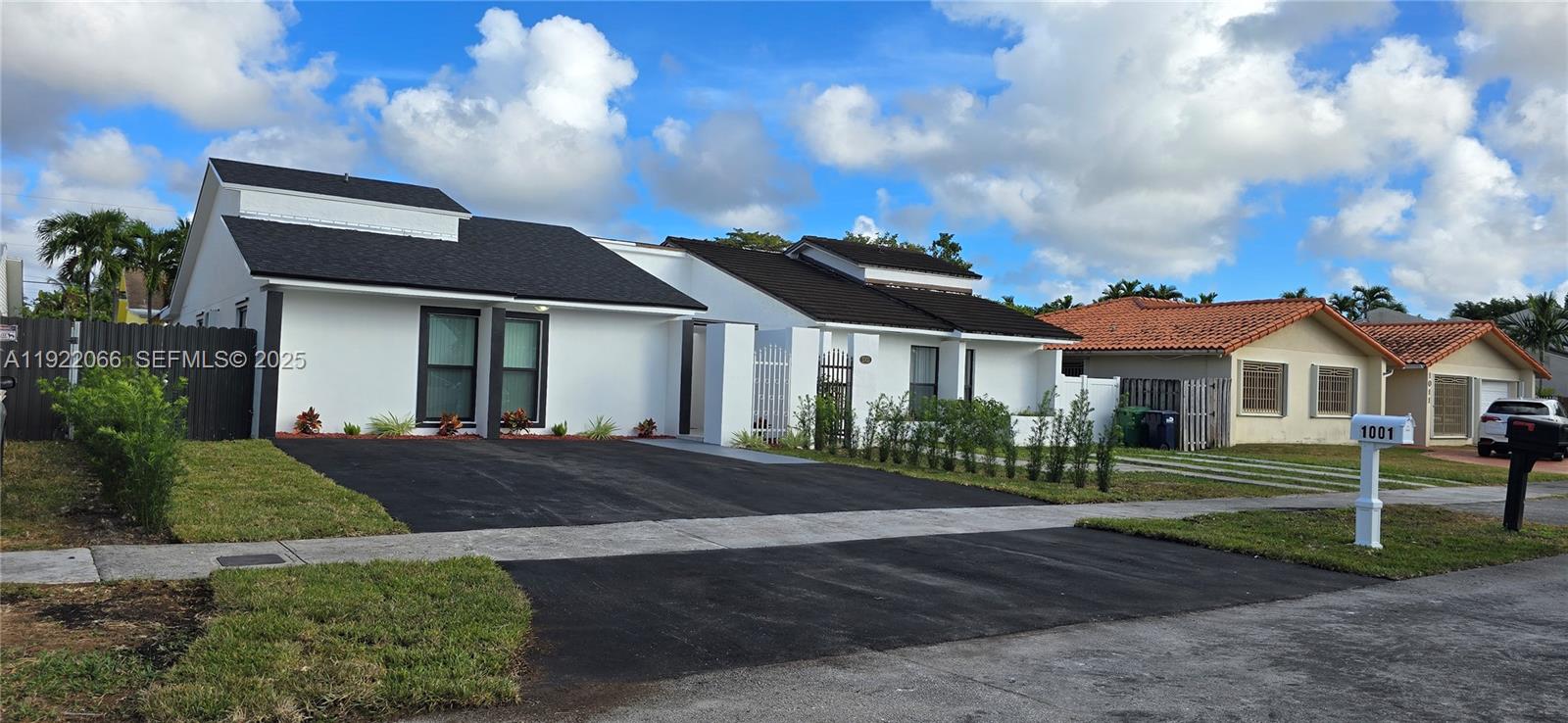1001 SW 88th Ct, Miami FL 33174