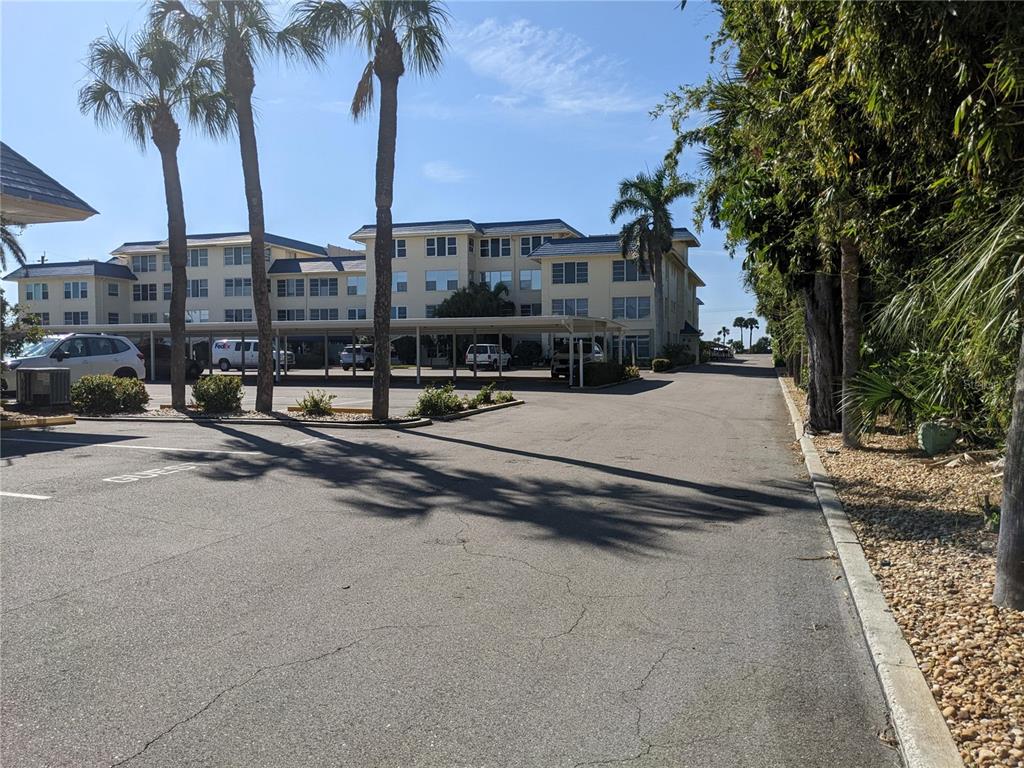 3806 GULF OF MEXICO DRIVE UNIT C208