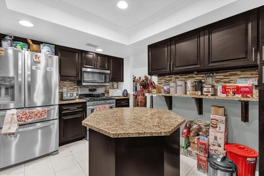 3717 JERICHO DRIVE, CASSELBERRY, FL — photo 5 of 27