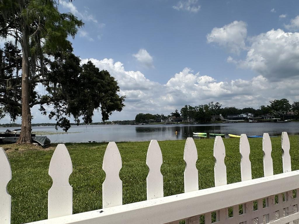 2557 CEDAR CYPRESS COURT