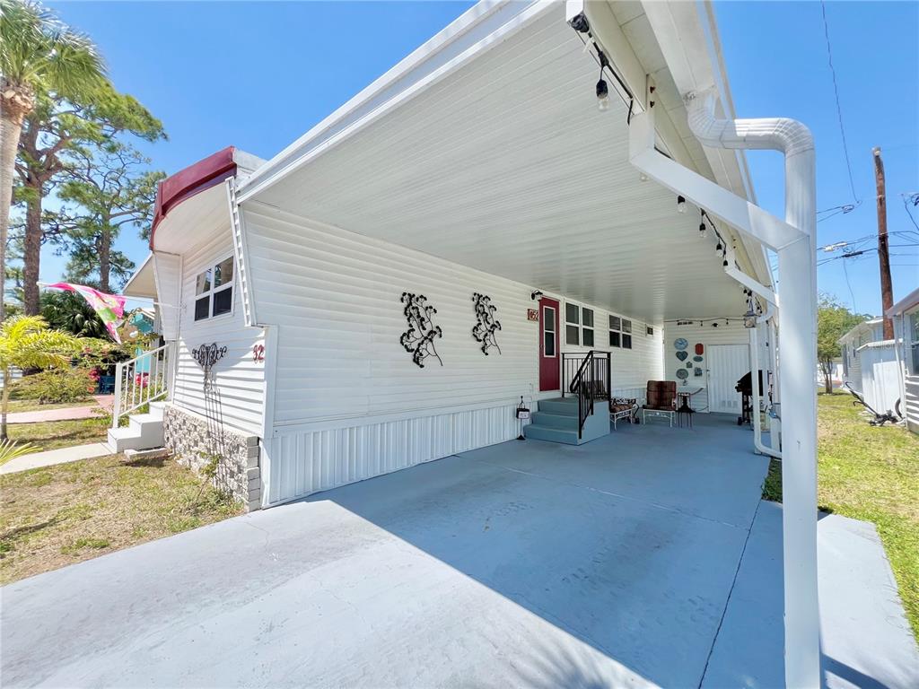 7803 46TH AVENUE N UNIT 52