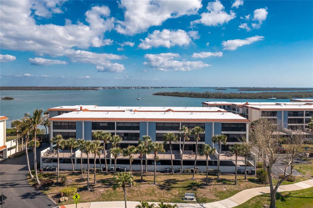 1651 BEACH ROAD UNIT 301